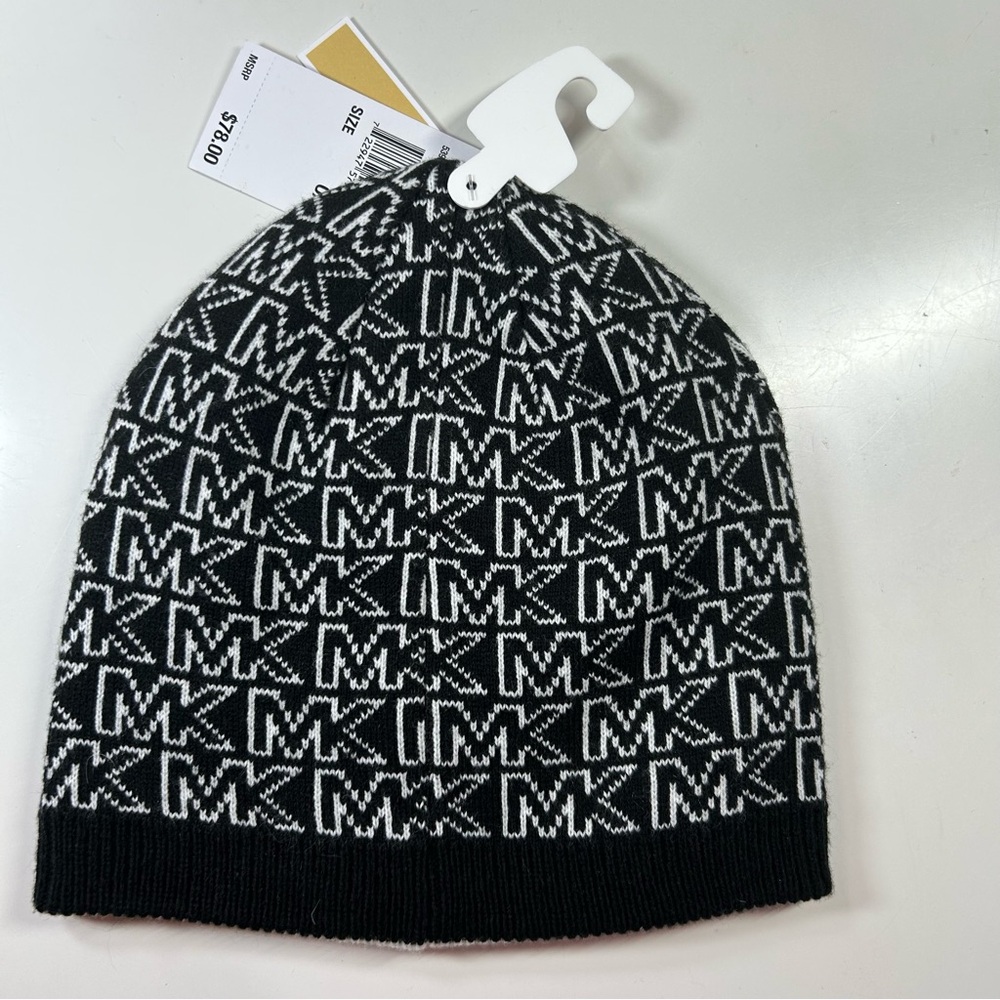 NWT Michael Kors Reversible Hat Toque Beanie. MK Monogram. One size